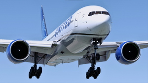 United Airlines Pratt & Whitney Evolve Blue [3-Pack] B777-222ER thumbnail 3