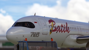 [A32NX] FlyByWire A320neo Batik Air PK-BDF | 8K thumbnail 3