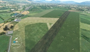 Aquino Airport (LIAQ) thumbnail 6