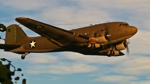 Douglas R4D-1 - USMC thumbnail 4