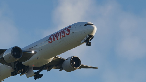 CaptainSim 777-300 Swiss HB-JND (High Quality)