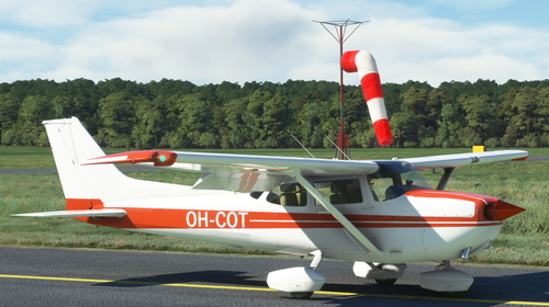 Cessna 172 OH-COT (Bagolu, Classic)