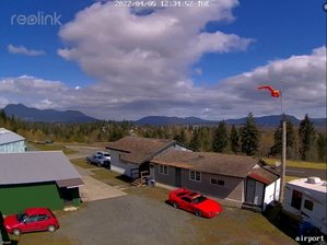 Duncan Airport (CAM3) thumbnail 8