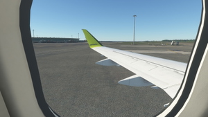 ERJ175 FSS AirBaltic [8K] thumbnail 5