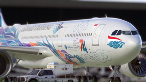 [Headwind A330] Garuda Indonesia "Kembara Angkasa - 74th Anniversary" PK-GPZ | 8K thumbnail 5