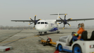 Indigo Asobo ATR 72-600 VT-IYA 8K thumbnail 2