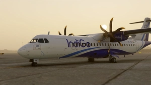 Indigo Asobo ATR 72-600 VT-IYA 8K thumbnail 6