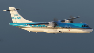 KLM uk | G-UKTN | Asobo ATR 72-600 thumbnail 4