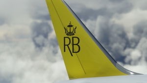 Kuro Boeing B787-8 [V2] Royal Brunei Airlines | 4K thumbnail 5