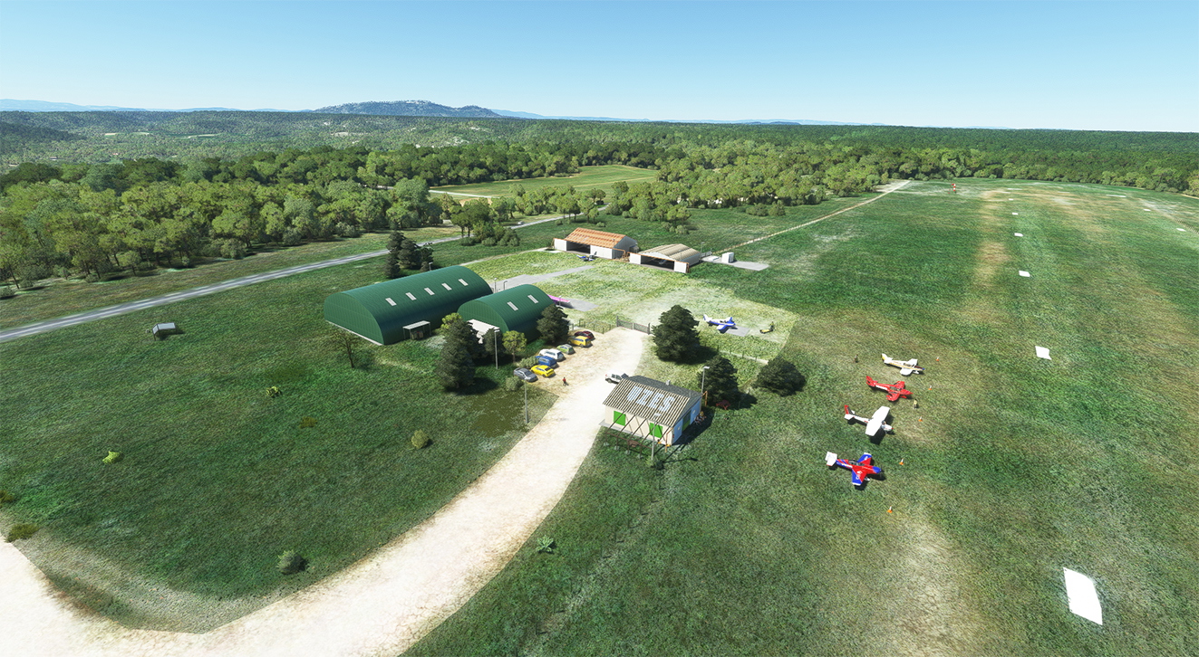 LFNU-Aerodrome d'Uzes - Image 1