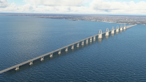 Maracaibo bridge / General Rafael Urdaneta Bridge thumbnail 2