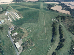 RAF Henlow - EGWE thumbnail 4