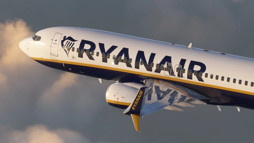 Ryanair [Package] w/Cabin PMDG B737-800