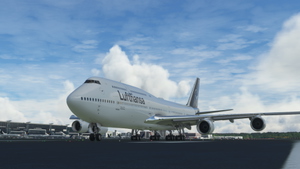Salty Boeing 747-8 Lufthansa D-ABYA thumbnail 6