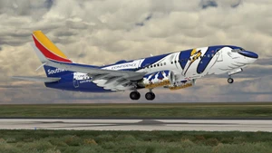 Southwest Airlines "Louisiana One" w/Cabin PMDG 737-7H4 thumbnail 4