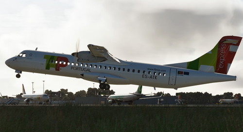 TAP Express ATR-72 Livery (ES-ATK) (w/ custom cabin)