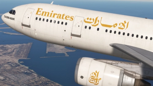 Emirates A6-EKC
