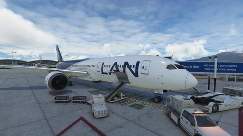 HorizonSim Boeing 787-9 LAN Chile Dirty 8K