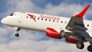 Austrian Airlines | OE-LWA | FSS E195 | w/ Cabin Textures thumbnail 5