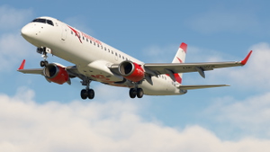 Austrian Airlines | OE-LWA | FSS E195 | w/ Cabin Textures thumbnail 6