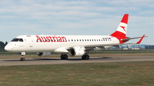Austrian Airlines (New Paint) | OE-LWD | FSS E195 | w/ Cabin Textures thumbnail 8