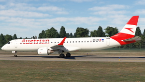 Austrian Airlines (New Paint) | OE-LWD | FSS E195 | w/ Cabin Textures thumbnail 9