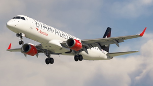 Austrian Airlines (Star Alliance) | OE-LWH | FSS E195 | w/ Cabin Textures thumbnail 5