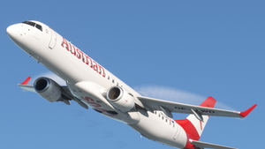 Austrian [OE-LWD] w/Cabin FSS E195 thumbnail 4