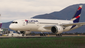 Boeing 787-8 LATAM Airlines CC-BBB thumbnail 4