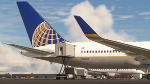 [DISCONTINUED] - CaptainSim Boeing 767-300ER United Airlines N652UA thumbnail 3