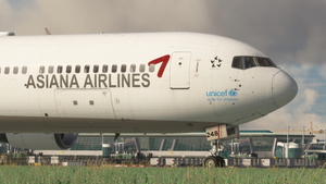 [DISCONTINUED] - CaptainSim Boeing 767-300ER Asiana Airlines HL7248 thumbnail 12