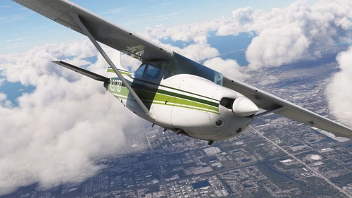 Carenado C182 RG II - N20780 (Dynamic Registration)