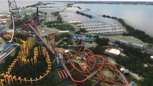 Cedar Point amusement park, Sandusky, Ohio thumbnail 13