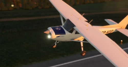 Cessna 152 | LOT FLIGHT ACADEMY LIVERY "SP-ICE"