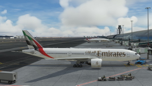 [DISCONTINUED] - CS Boeing 777-200GE Emirates New Livery A6-EWA thumbnail 3