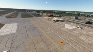 CYFC Fredericton airport thumbnail 8