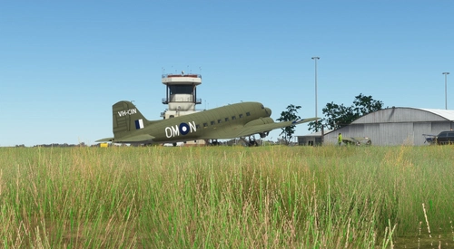 Douglas DC-3 RAAF OMN VH-CIN