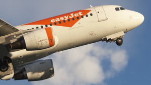 easyJet (G-EJCC & -EJCE) - Fenix A320 CFM thumbnail 10