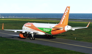 easyJet G-UZLF for A32NX [8K] thumbnail 8