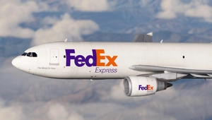 FedEx ( N658FE ) iniBuilds Airbus A300-600R(F) - 8K thumbnail 3