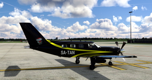 Flightsim Pictures Scott livery for the FSreborn 500 in black and yellow