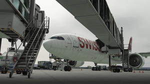 Headwind A330 - Swiss Intl Air Lines Dirty [8K] thumbnail 2