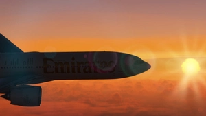 [PACK] Headwind A330-900neo Emirates 2023 with & without mask 8K thumbnail 19