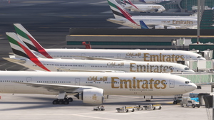 [PACK] Headwind A330-900neo Emirates 2005 with & without mask 8K thumbnail 7