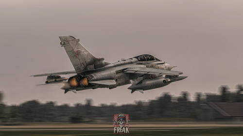 IFE Tornado - Enhanced weathered - RAF 41sqn Special Tail (2024 BROKEN)