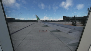 iniBuilds A320neo v2  MOST REALISTIC Custom View thumbnail 6