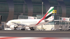 iniBuilds Airbus A310-300 Emirates A6-EKL thumbnail 5