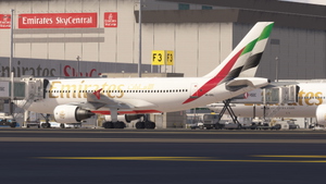 iniBuilds Airbus A310-300 Emirates 2023 A6-EKL thumbnail 6