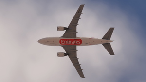 iniBuilds Airbus A310-300 Emirates 2023 A6-EKL thumbnail 11