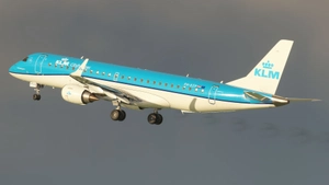 KLM Cityhopper | Pack  | FSS E190 | 8K thumbnail 1